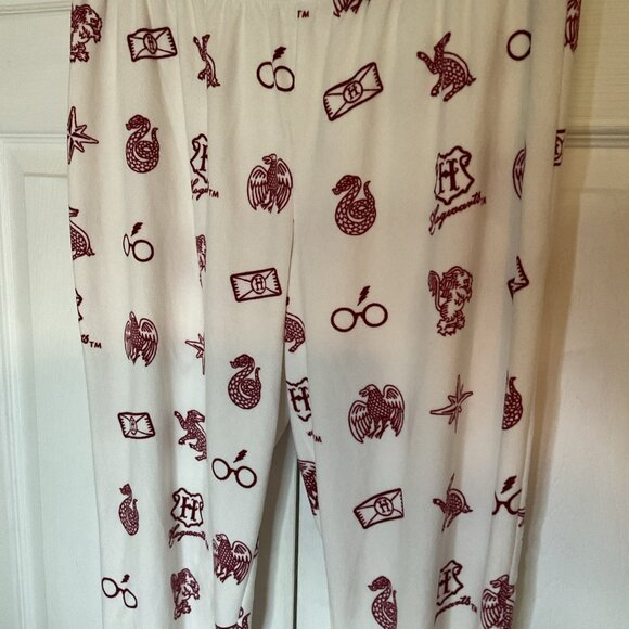 Harry Potter Hogwarts‎ Red & White Lounge Sleepwear Pajama Pants Medium - Picture 2 of 4
